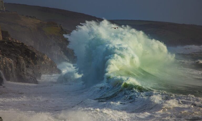 Registrata un onda record nei mari dell’Irlanda alta 29 metriin irlanda, onda alta 29 metri in irlanda,