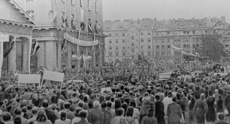L’Armata Rossa entra a Varsavia 76 anni fa