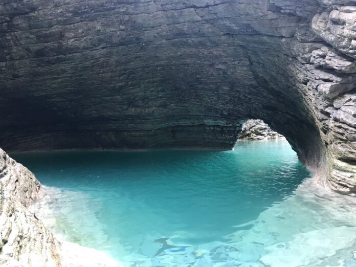 Grotta Azzurra di Mel: la sorprendente perla bellunese