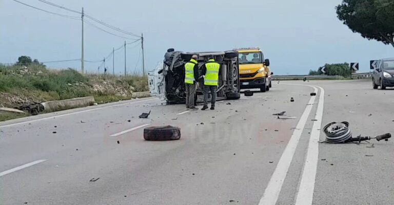 Manfredonia (Foggia) – Terribile incidente stradale sulla SS89: muore  27enne