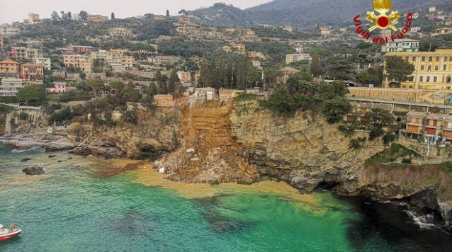 Camogli (Genova) – Crolla parte del cimitero: oltre 200 bare finiscono nel mare (Video e Foto)