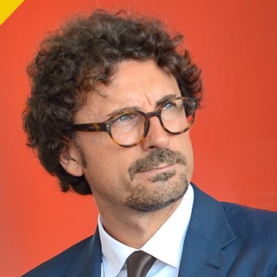 Toninelli attacca Renzi
