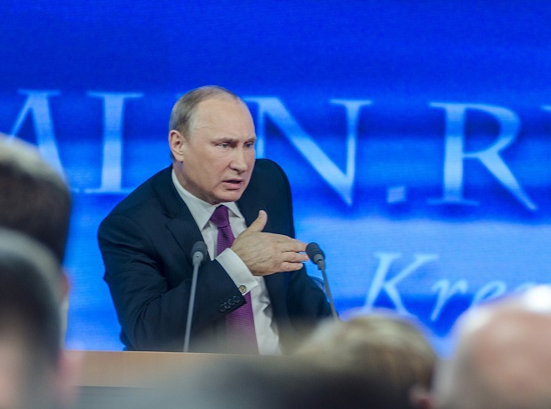 Putin avverte NATO