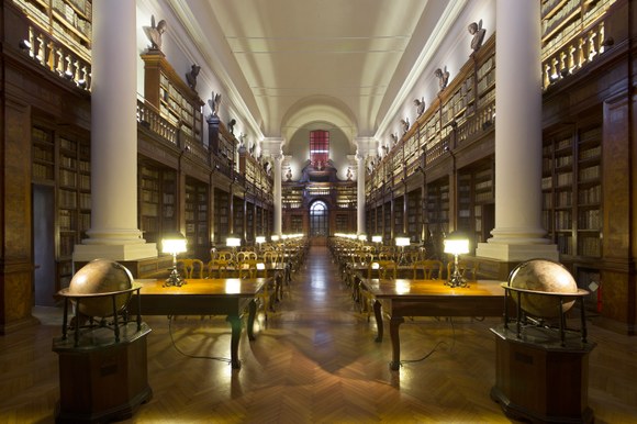 L'Università di Bologna ospiterà la biblioteca di Umberto Eco