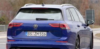 Nuova Volkswagen Golf R Variant 2021