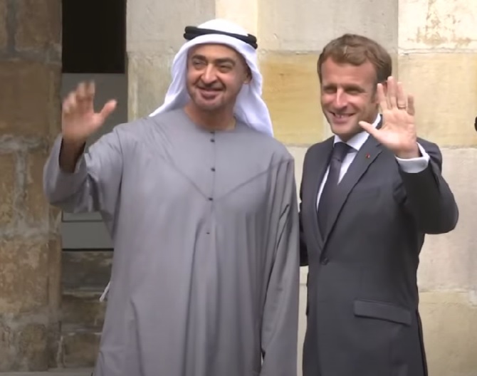 Emirati Arabi Uniti e Francia firmano accordo per difesa