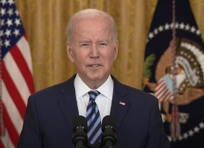 Biden annuncia nuove dure sanzioni contro la Russia