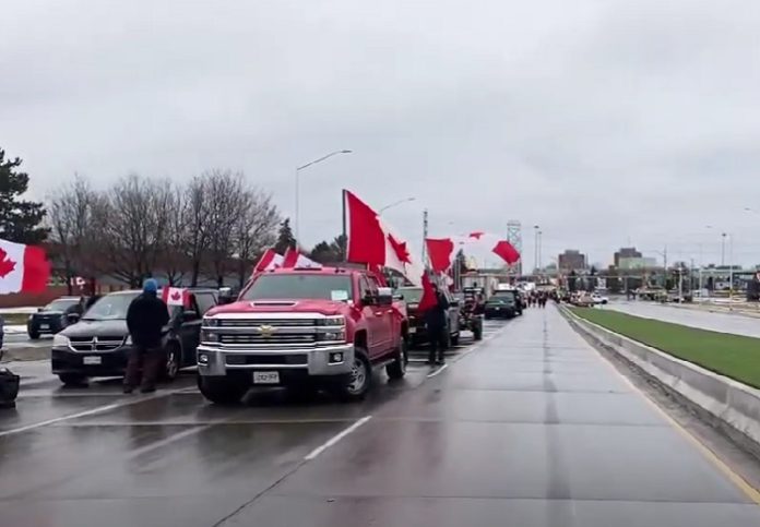 Proteste Freedom Convoy: ponte USA-Canada riapre