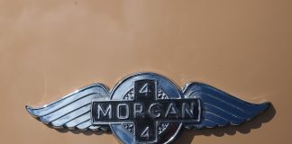 Fabbrica Morgan auto
