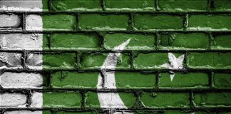 Pakistan: Khan pianifica una marcia per la libertà