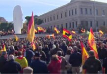 Spagna: Vox protesta contro il governo