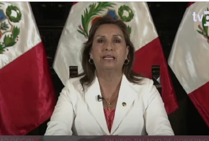Perù: sei ministri si sono dimessi dopo le indagini sulla corruzione del presidente
