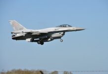 Biden: gli USA non invieranno i caccia F-16 all’Ucraina