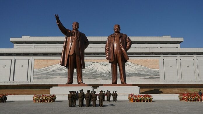 La Corea del Nord prepara le forze armate alla guerra