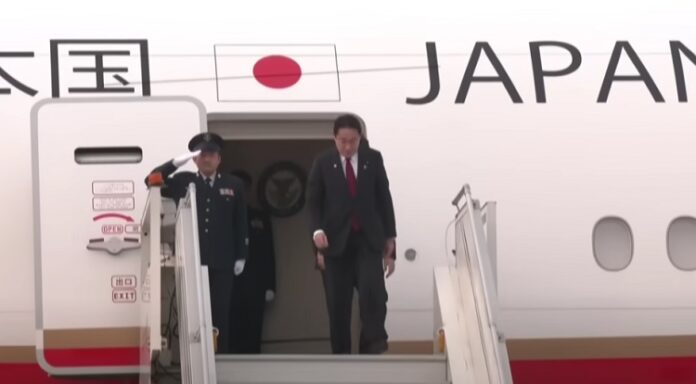 Il premier giapponese Kishida in viaggio verso Kyiv