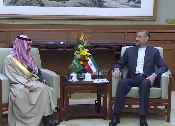 I ministri degli Esteri di Iran e Arabia Saudita si incontrano in Cina