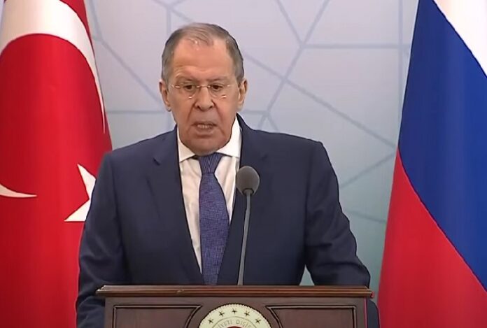 Lavrov: i colloqui di pace devono puntare ad un nuovo ordine mondiale  