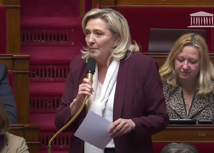 Le Pen critica Meloni in materia di immigrazione