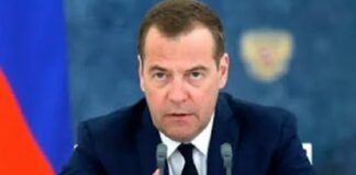 Medvedev ironizza sulle elezioni americane del 2024