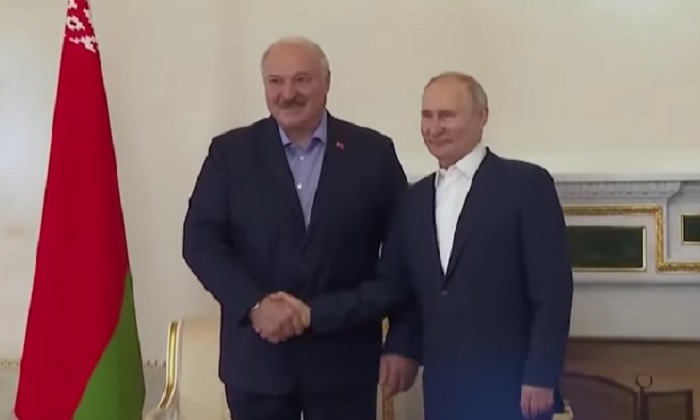 Lukashenko è complice dei crimini della Russia