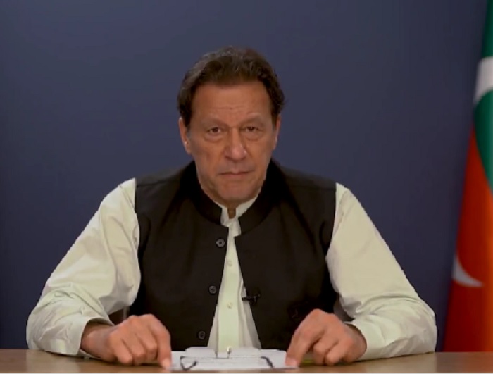 L'ex primo ministro pakistano Imran Khan condannato a 10 anni