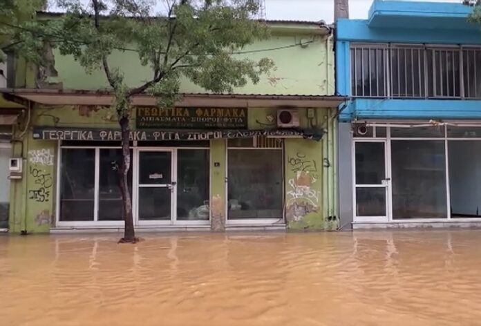 Alluvioni in Grecia: sale a 10 il bilancio delle vittime