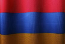 Il governo armeno aiuterà gli sfollati dal Nagorno-Karabakh