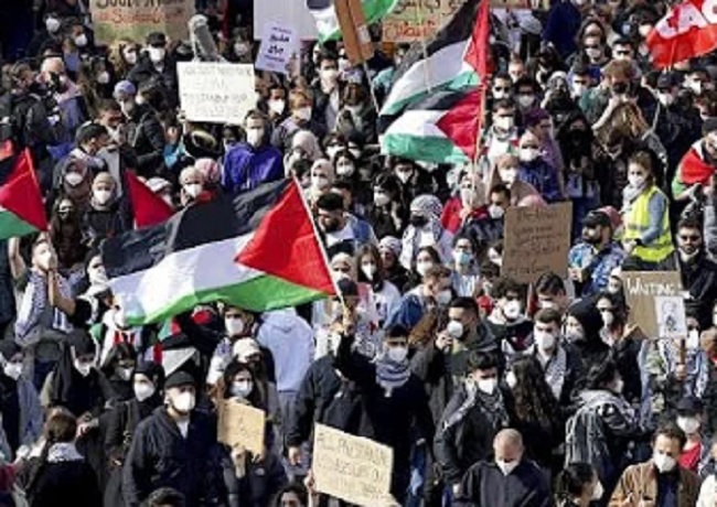 La polizia di Berlino vieta le manifestazioni pro-Palestina