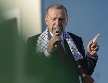 Erdogan accusa Israele di cercare di diffondere il conflitto