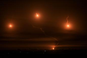 Raid Israele nella Striscia, colpite Gaza City e Khan Yunis