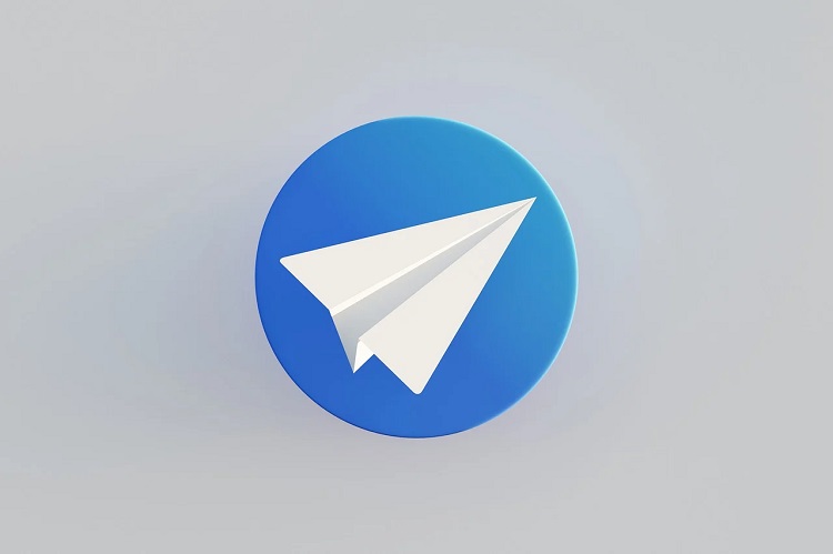 Cremlino: Telegram non sarà bloccato in Russia